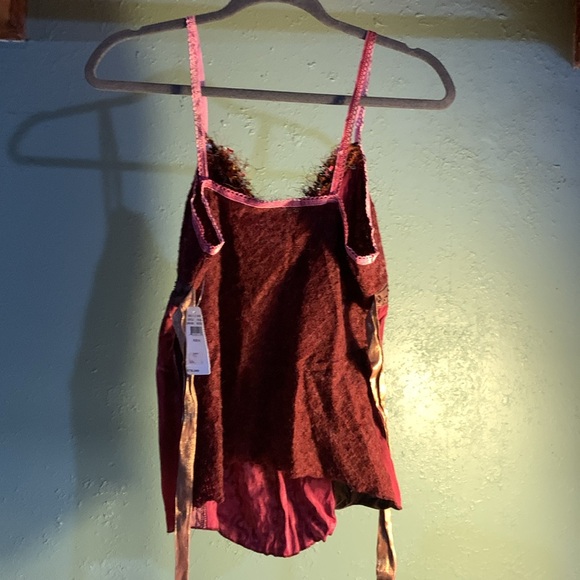 Beautiful Tank lots of different textures - Picture 2 of 7